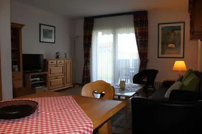 TV/Unterhaltungsangebot in der Unterkunft Ferienhaus Nr 120, Kategorie Komfort, Feriendorf Hochbergle, Allgäu