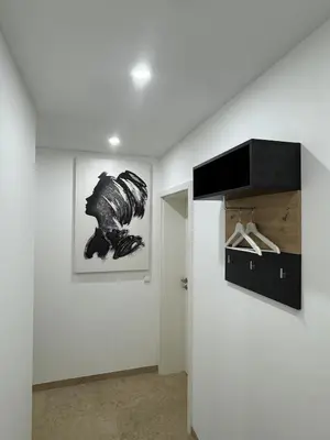 TV/Unterhaltungsangebot in der Unterkunft AVINORA Modernes Apartment mit Balkon zwischen Chiemsee und Kampenwand