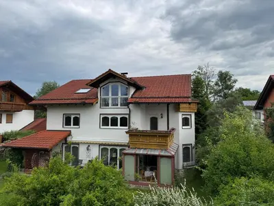 Das Gebäude in dem sich die Ferienwohnung befindet