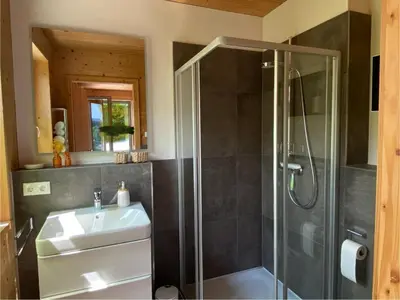 Ein Badezimmer in der Unterkunft NaturWohnRaum - Urlaub im Holzhaus