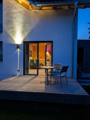 Ein Patio oder anderer Außenbereich in der Unterkunft NaturWohnRaum - Urlaub im Holzhaus