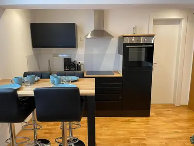Küche/Küchenzeile in der Unterkunft 1,5-Zimmer, Top ausgestattet, 4 Pers, Souterrain, Self Check-in, Parkplatz, Netflix & Amazon Prime