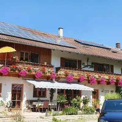 Ferienwohnungen März