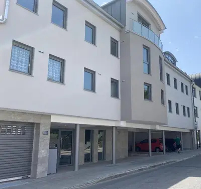 Das Gebäude in dem sich die Ferienwohnung befindet