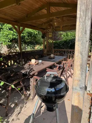 Ein Garten an der Unterkunft Altstadtvilla in Vohburg