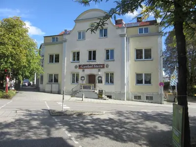 Das Gebäude in dem sich das Gasthaus befindet