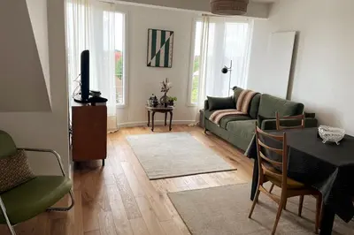 Ein Sitzbereich in der Unterkunft Cozy apartment in Munich