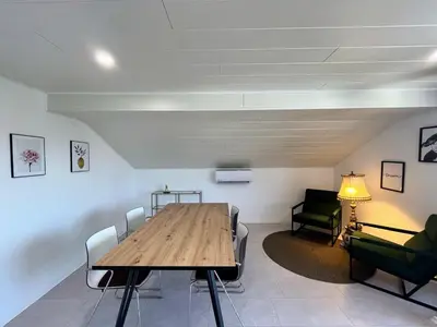 Ein Sitzbereich in der Unterkunft 4Bed I Klima I 3 Room I Wash I Küche I Parkplatz