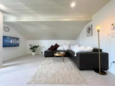 Ein Sitzbereich in der Unterkunft 4Bed I Klima I 3 Room I Wash I Küche I Parkplatz