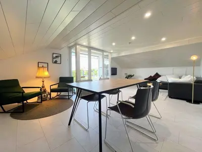 Ein Sitzbereich in der Unterkunft 4Bed I Klima I 3 Room I Wash I Küche I Parkplatz