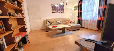 Ein Sitzbereich in der Unterkunft Ferienwohnung (80qm/WNFl) in 86825 Bad Wörishofen(Zentrum)