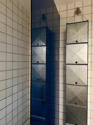 Ein Badezimmer in der Unterkunft Aussergewöhnlich schönes Zimmer in München-Schwabing