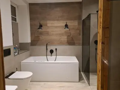 Ein Badezimmer in der Unterkunft Ferienwohnung Lämmche, EG mit eingezäuntem Garten