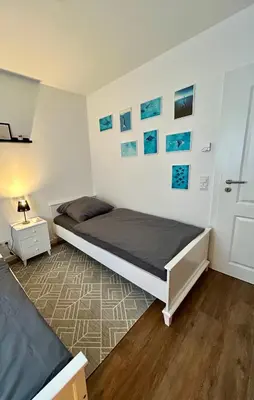 Ein Bett oder Betten in einem Zimmer der Unterkunft Wohlfühloase mit Pool, Kamin & großer Terrasse