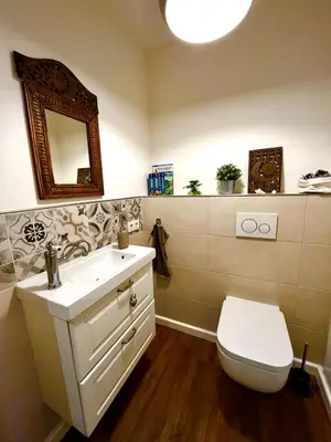 Ein Badezimmer in der Unterkunft Wohlfühloase mit Pool, Kamin & großer Terrasse