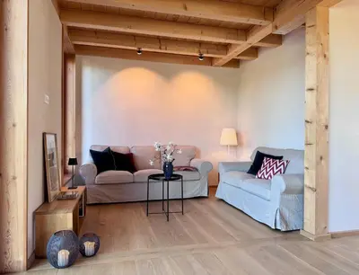Ein Sitzbereich in der Unterkunft Architect-designed house near Lake Chiemsee