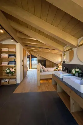 Ein Sitzbereich in der Unterkunft Boutique ChaletS Alpi - Private Sauna & Garden