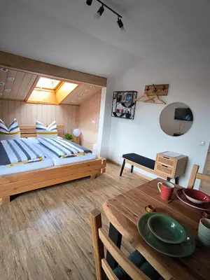 Ein Bett oder Betten in einem Zimmer der Unterkunft Ferienwohnung Claire
