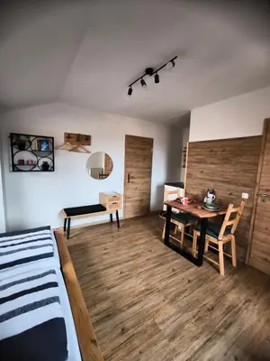 Ein Bett oder Betten in einem Zimmer der Unterkunft Ferienwohnung Claire