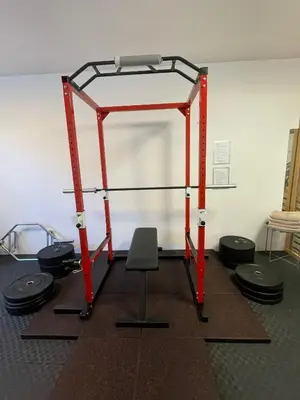 Das Fitnesscenter und/oder die Fitnesseinrichtungen in der Unterkunft Apartment with a great location in Weilheim