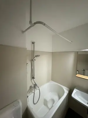 Ein Badezimmer in der Unterkunft Exklusives Studio im Zentrum