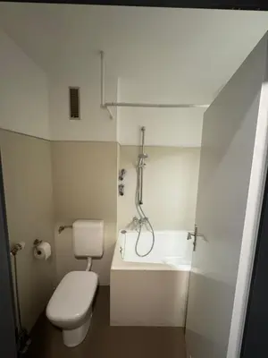 Ein Badezimmer in der Unterkunft Exklusives Studio im Zentrum