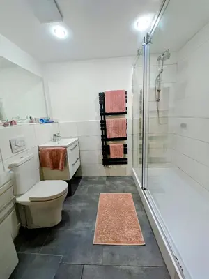 Ein Badezimmer in der Unterkunft Allgäuer Hof Weilheim