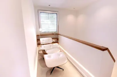 Grundriss der Unterkunft NEW! Calm City Design-House, U-Bahn, Terrace, Office