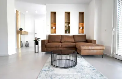 Ein Sitzbereich in der Unterkunft NEW! Calm City Design-House, U-Bahn, Terrace, Office