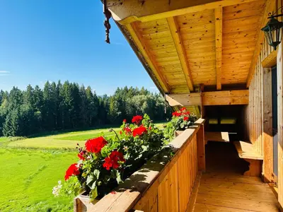 Ein Garten an der Unterkunft Langegger Alm - Sennerstube