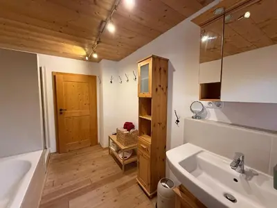 Ein Badezimmer in der Unterkunft Langegger Alm - Almhütte