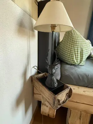 Ein Sitzbereich in der Unterkunft Wohnung Kirchstein Highlight Fliegenfischen auf der Isar