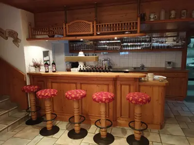 Lounge oder Bar in der Unterkunft Pension zur Post