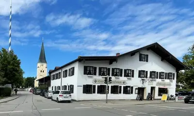 Das Gebäude in dem sich das Gasthaus befindet