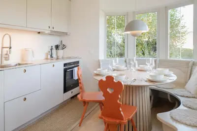 Küche/Küchenzeile in der Unterkunft Design-Apartment am Chiemsee