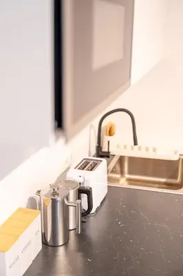 Küche/Küchenzeile in der Unterkunft 1 Modernes City-Studio für 6 Bogenhausen Nähe Messe