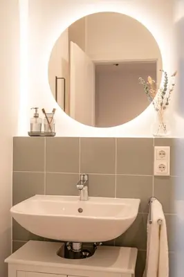 Ein Badezimmer in der Unterkunft 1 Modernes City-Studio für 6 Bogenhausen Nähe Messe