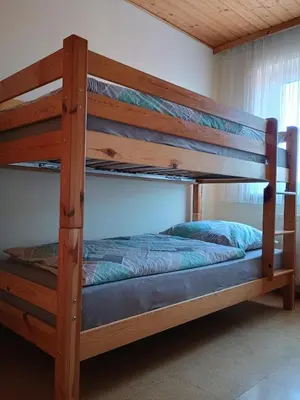 Ein Bett oder Betten in einem Zimmer der Unterkunft Ganze Wohnung mit Balkon, bis 5 Personen rund 90 qm
