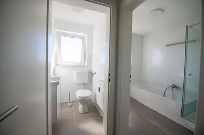 Ein Badezimmer in der Unterkunft W&P Living Wohnung mit Balkon Parkplatz