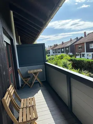 Ein Balkon oder eine Terrasse in der Unterkunft 90m2 ruhige und lichtdurchflutete 3 Zimmer Duplexwohnung in Altperlach