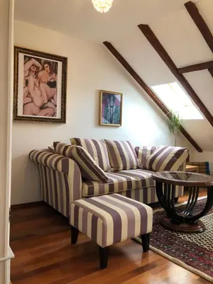 Ein Sitzbereich in der Unterkunft Park Apartment
