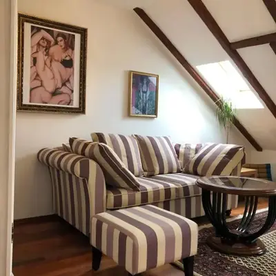 Park Apartment