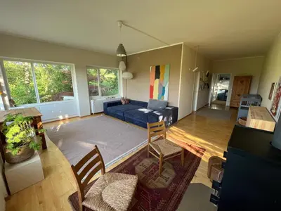 Ein Sitzbereich in der Unterkunft Altes Zeichenstudio im Grünen