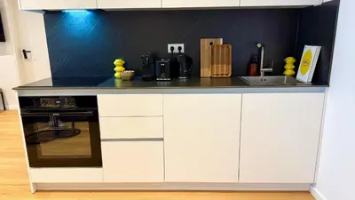 Küche/Küchenzeile in der Unterkunft BeckHomes Munich - Stylish Central Apartments