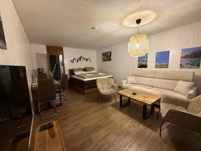 TV/Unterhaltungsangebot in der Unterkunft Modern eingerichtete Ferienwohnung Traumtagerl ruhig, zentral, ideal für Familien & Paare