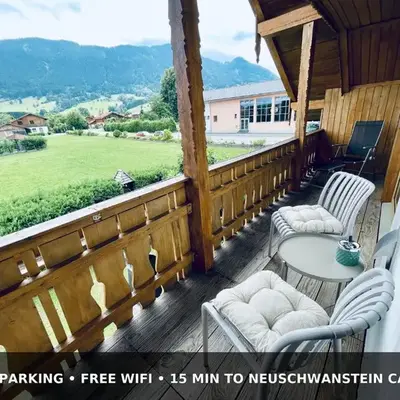 Gemütliche Alpenwohnung mit Balkon & Bergblick nahe Neuschwanstein ideal für Familien & Gruppen für gemeinsame Momente