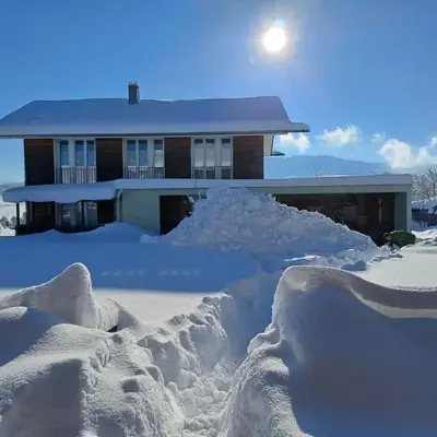 Komplettes Wellnesshaus mit freiem Blick