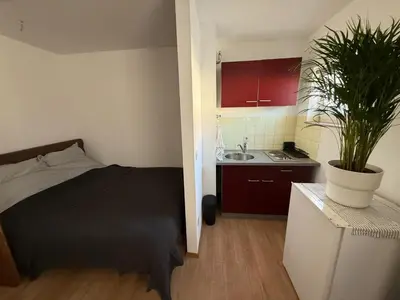 Küche/Küchenzeile in der Unterkunft Apartment Schwabing Balkon und Garage inklusive