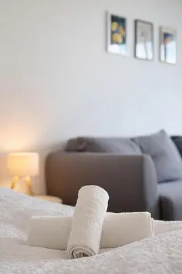Grundriss der Unterkunft Stilvolles Apartment für bis zu 4 Gäste - Küche & Balkon
