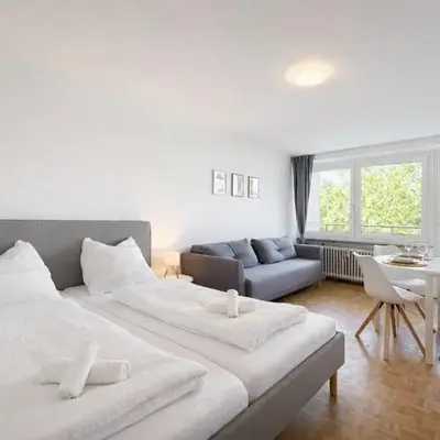 Stilvolles Apartment für bis zu 4 Gäste - Küche & Balkon